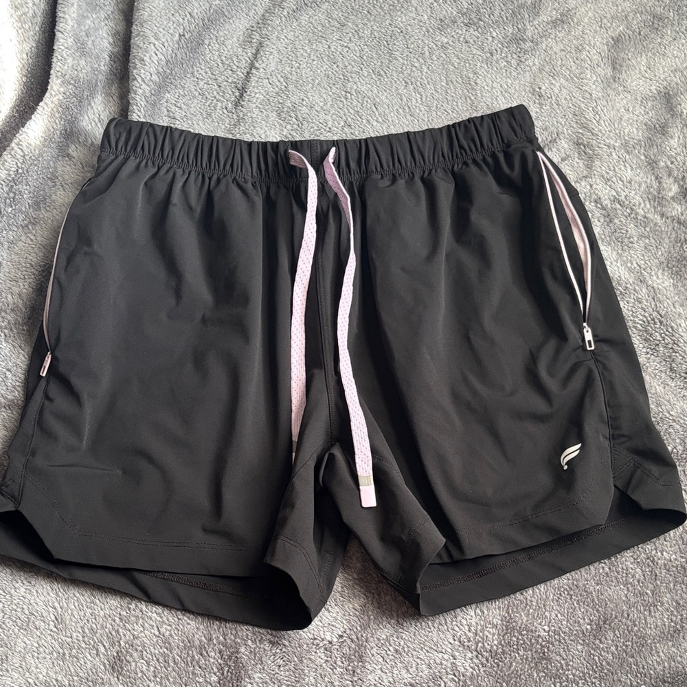 Fabletics: The One. Black Shorts with Light Pink Details